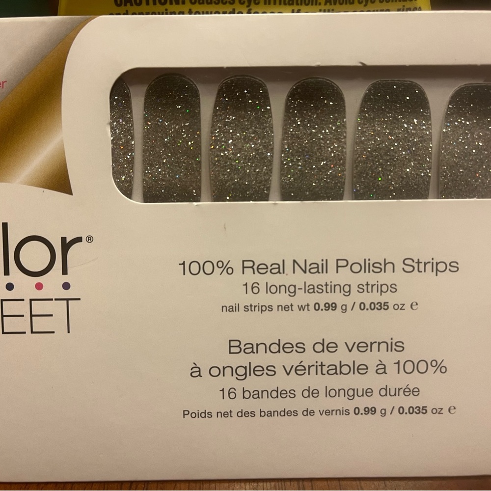 Color street nails! - Picture 5 of 8